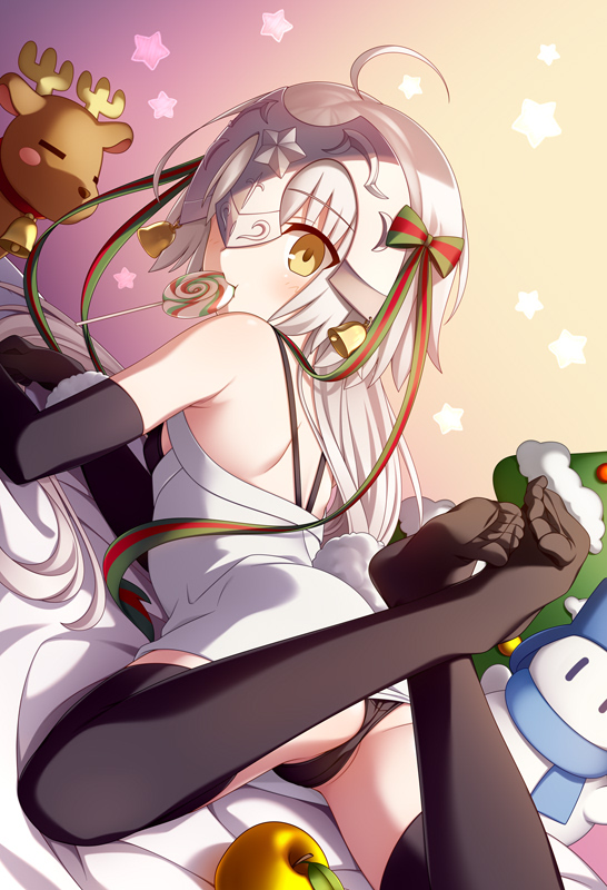 ジャンヌリリィ 枕カバー 表面